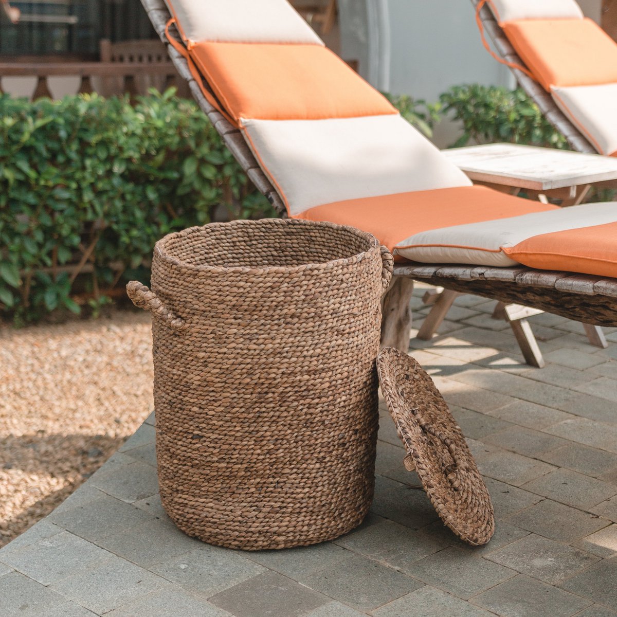 Handgeweven Wasmand IKAT – Waterhyacint Opbergmand met Deksel