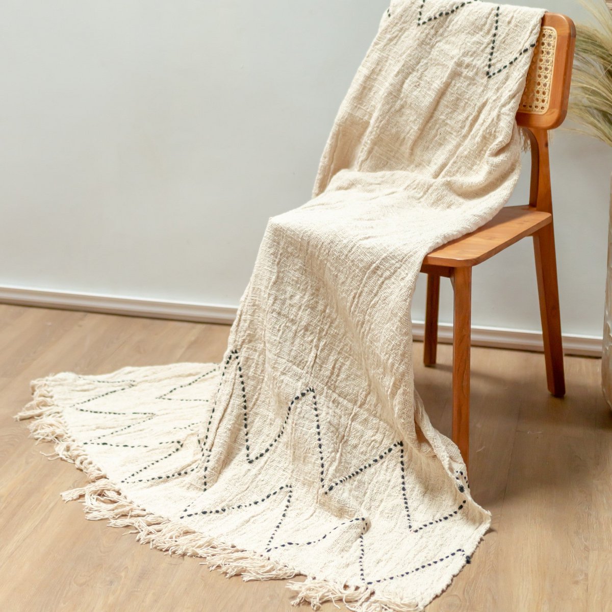 Handgeweven Katoenen Sprei LINGGAH – Zachte Bankdeken (140x200 cm)